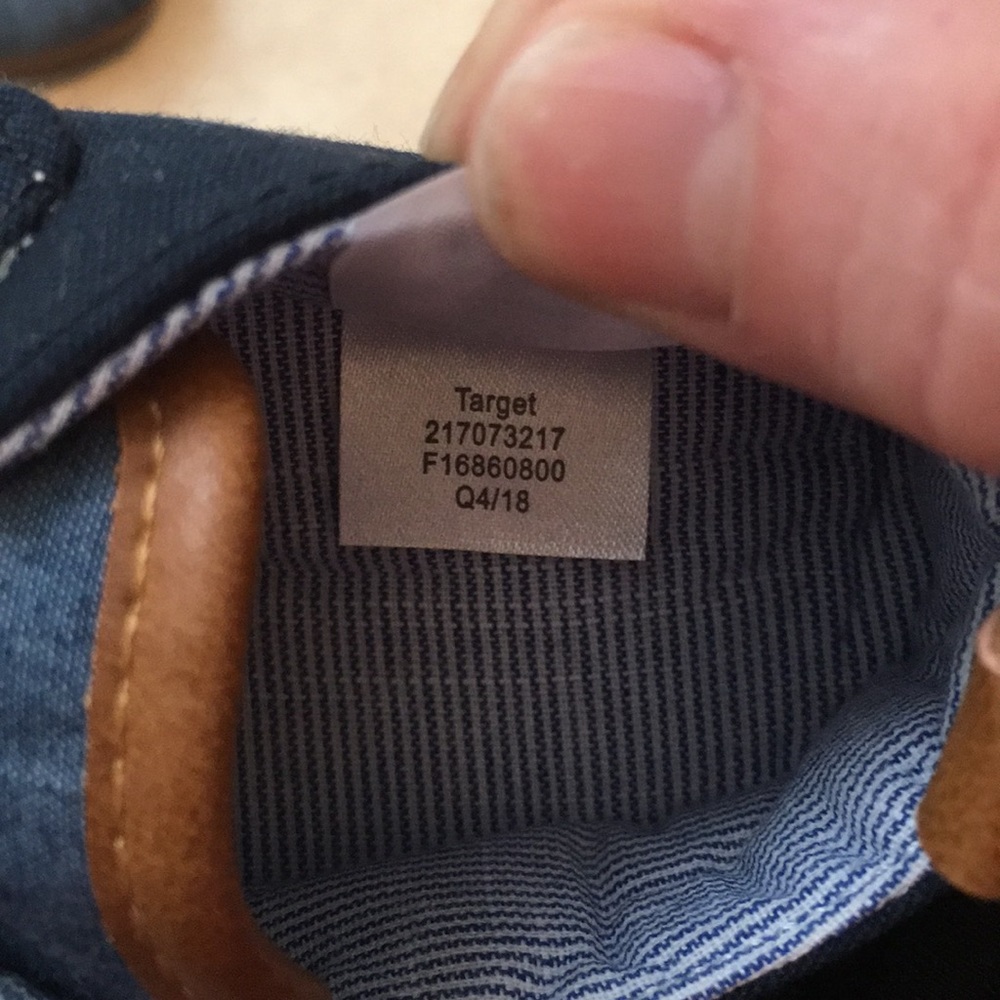 NWOT Target Shoes - Picture 4 of 4